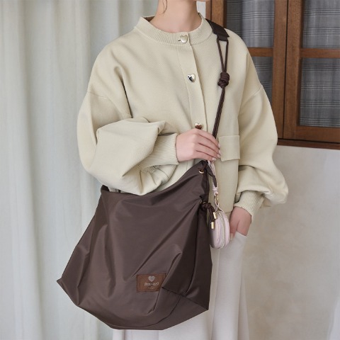 婦人　ショルダーバッグ（yumi×BOMILLDANG）