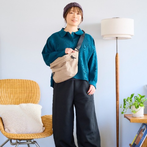 レディース　ボディバッグ　(おかだゆり)