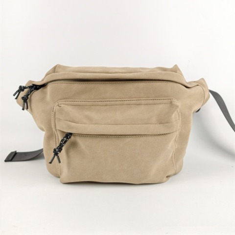 レディース　ボディバッグ　(おかだゆり)