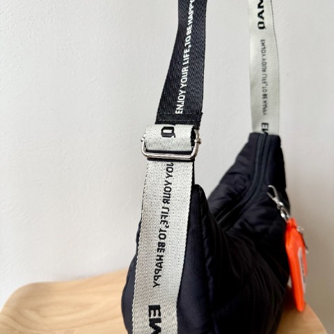 レディース　ショルダーバッグ(mayo)