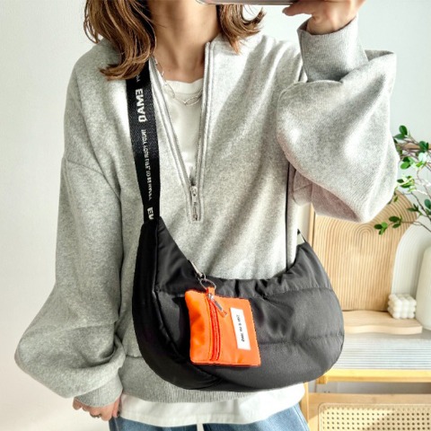 レディース　ショルダーバッグ(mayo)