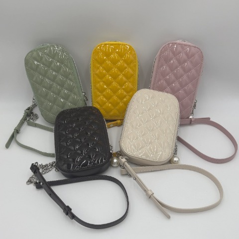 レディース バッグ（西山茉希）