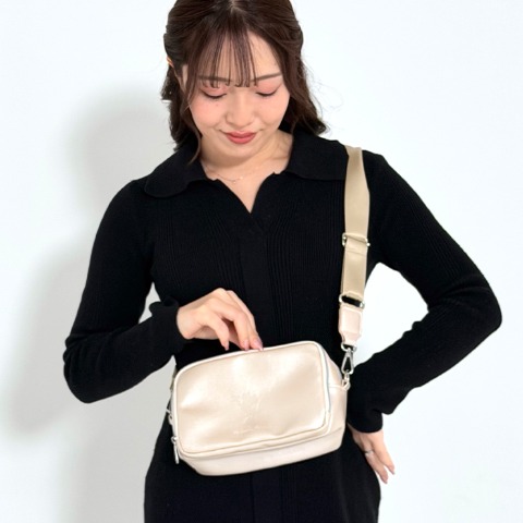 レディース　ショルダーバッグ(DISNEY/吉田さんち)