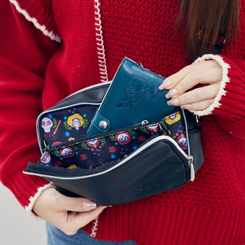 レディース　ショルダーバッグ(Disney/吉田さんち)