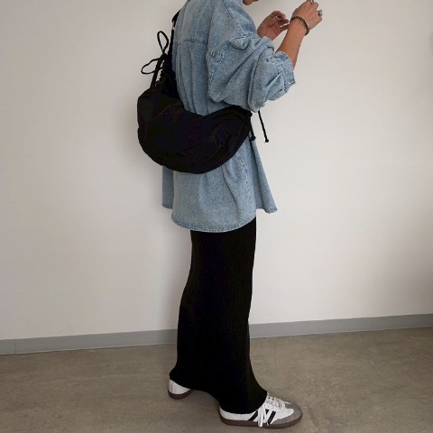 クシュクシュショルダーバッグ（anna)