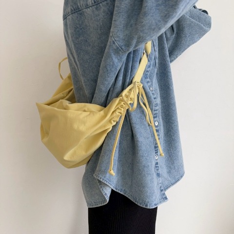 クシュクシュショルダーバッグ（anna)