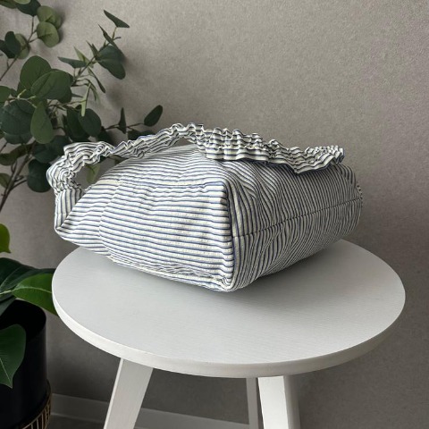 レディース　ショルダーバッグ（omi）