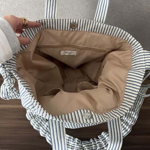 レディース　ショルダーバッグ（omi）