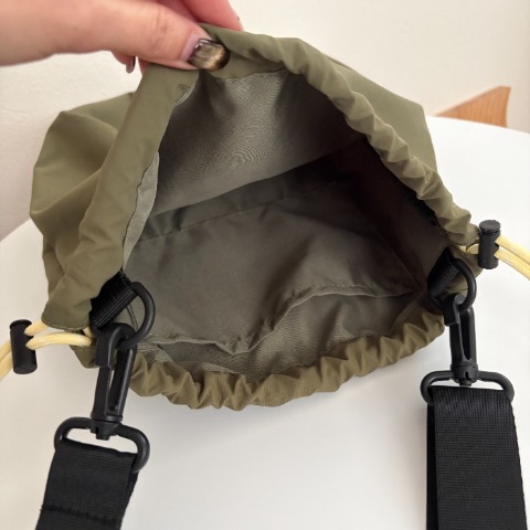 レディース　ショルダーバッグ（rumi）