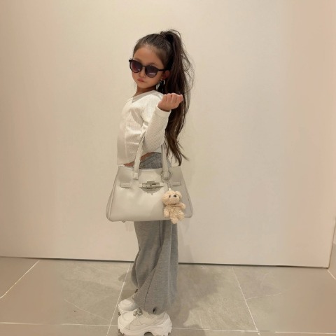 チャーム付きショルダーバッグ（quu☆emma)