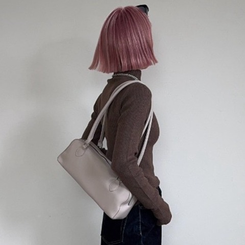 横長合皮ショルダーバッグ（ANNA)