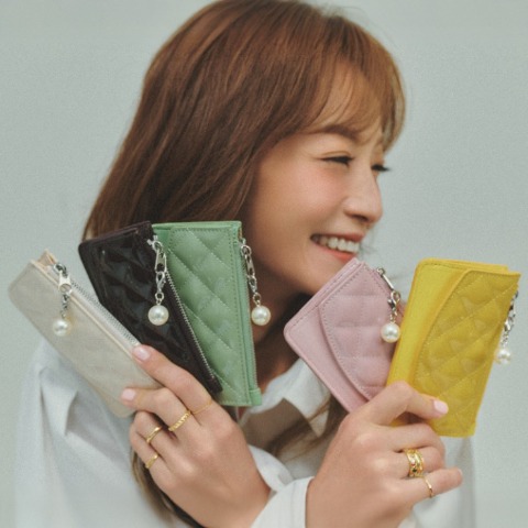 レディース ウォレット（西山茉希）
