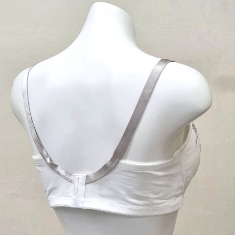 レディース ノンワイヤーブラジャー（３L～６L）