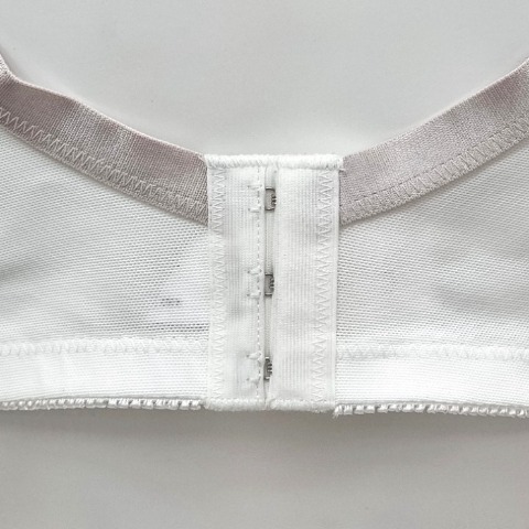 レディース ノンワイヤーブラジャー（３L～６L）