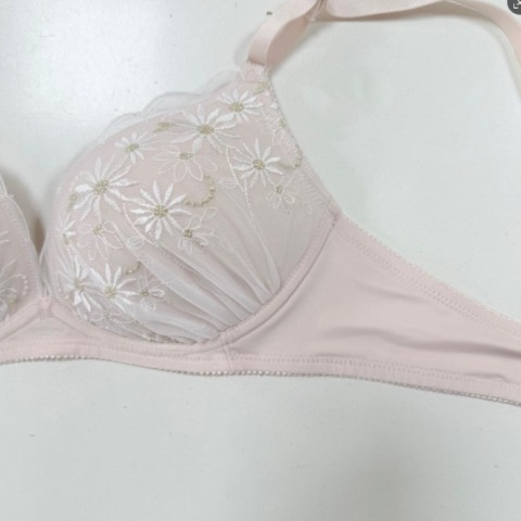 レディース ノンワイヤーブラジャー+ショーツセット（なじんでフィット）