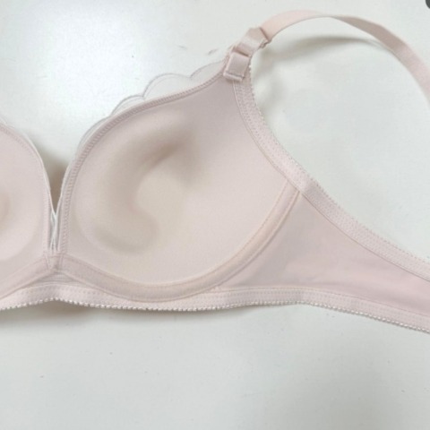 レディース ノンワイヤーブラジャー+ショーツセット（なじんでフィット）