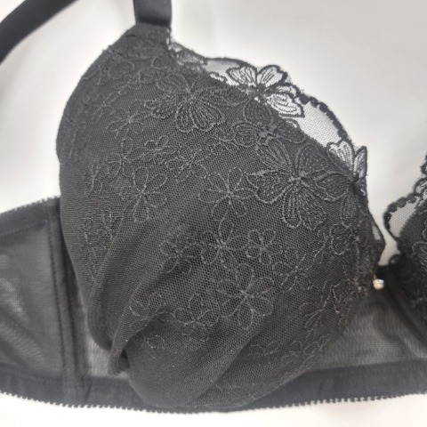 レディース　ワイヤーブラジャー　E～Gカップ