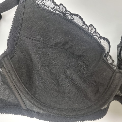 レディース　ワイヤーブラジャー　E～Gカップ