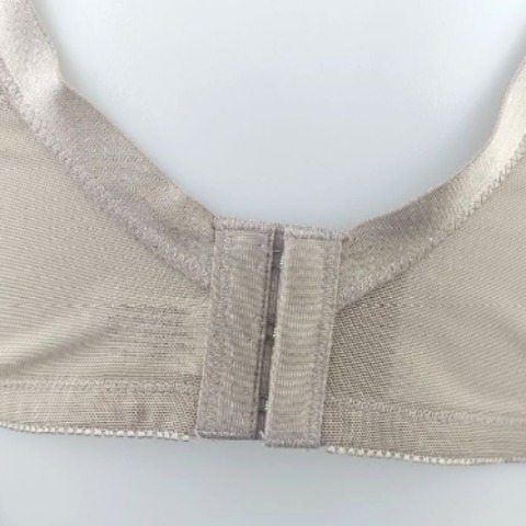 レディース　ワイヤーブラジャー　E～Gカップ