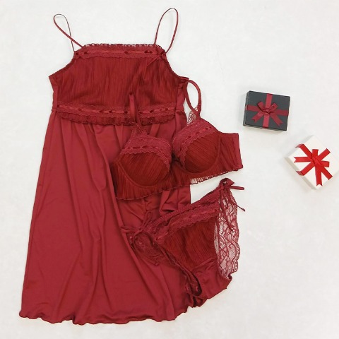 レディース　ワイヤーブラジャー（ちーちょろす / C・D・Eカップ）