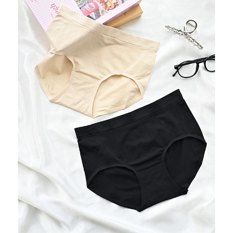 レディース　シームレスショーツ（MUMU & Co.）