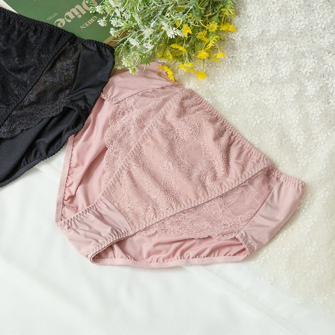 レディース　ショーツ（Hina）