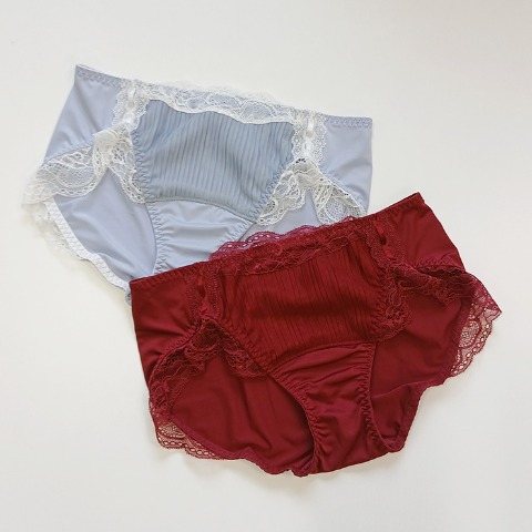 レディース　ショーツ（ちーちょろす）