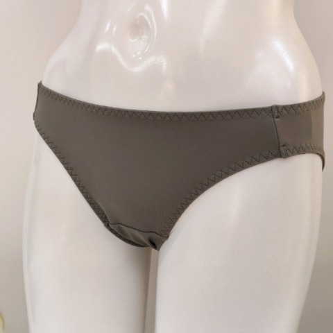 レディース　ショーツ（着るだけ。瞬間盛れる）M～LLサイズ