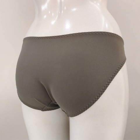 レディース　ショーツ（着るだけ。瞬間盛れる）M～LLサイズ