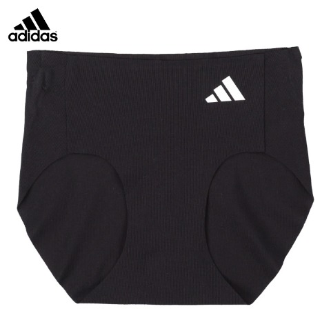 レディース　ショーツ（adidas）