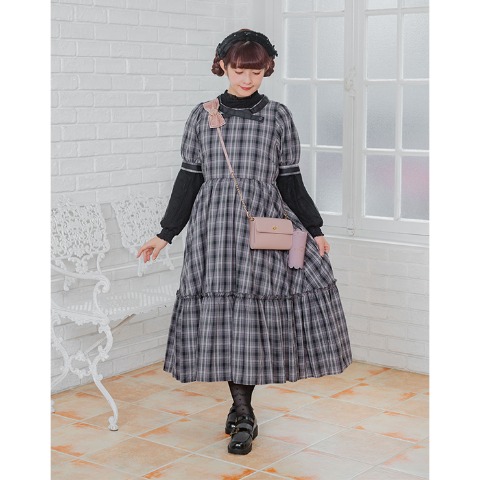 レディース　長袖インナー（青木美沙子）