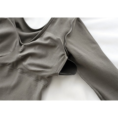 レディース　インナー（CLOSSHI×MUMU）M～5L