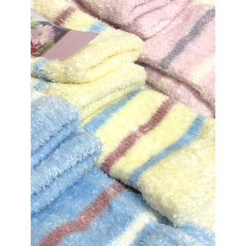 レディース　ハイソックス（yuki）