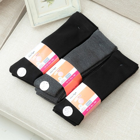 レディース　3足組裏起毛ハイソックス（Hina）リブ