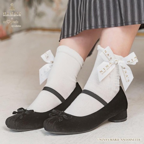 レディース　クルーソックス（NINA’S MARIE-ANTOINETTE×青木美沙子）