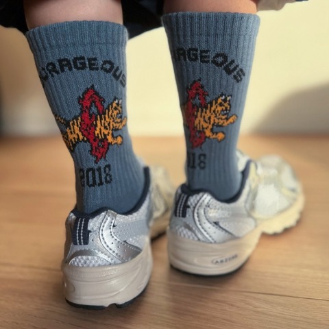 レディース　クルーソックス（AMBERROAR）