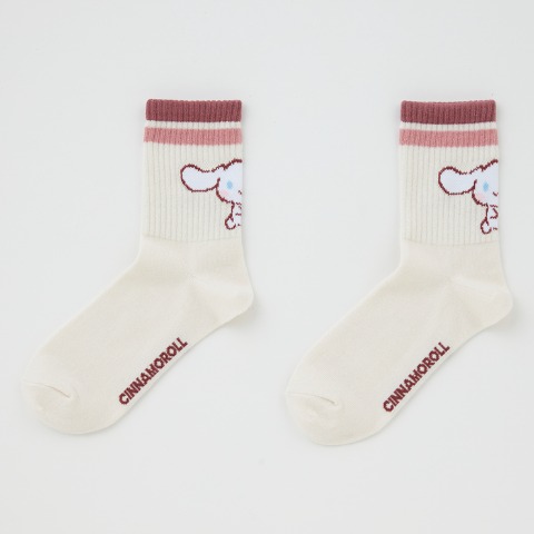 レディース　ソックス（シナモロール）