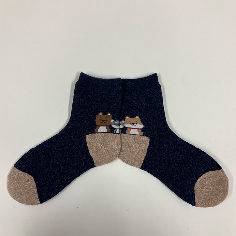 レディース　裏起毛総パイルクルーソックス（チワワの、のぶなが）