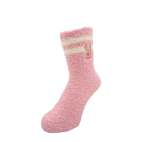 レディース　クルー丈 ふわふわ刺繍ソックス（スキウサギ）