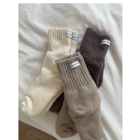 レディース 　ソックス（New Balance_yuri）