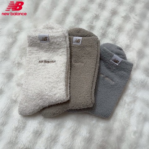 レディース　3足組ソックス（New Balance×yuri）