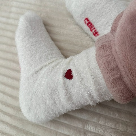 レディース　ソックス（ホカロン×yuri）