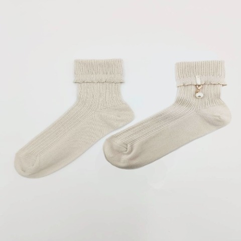 レディース　ソックス（西山茉希）