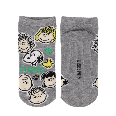 レディース　スニーカーソックス（PEANUTS）