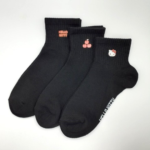 レディース　3足組ソックス（ハローキティ）