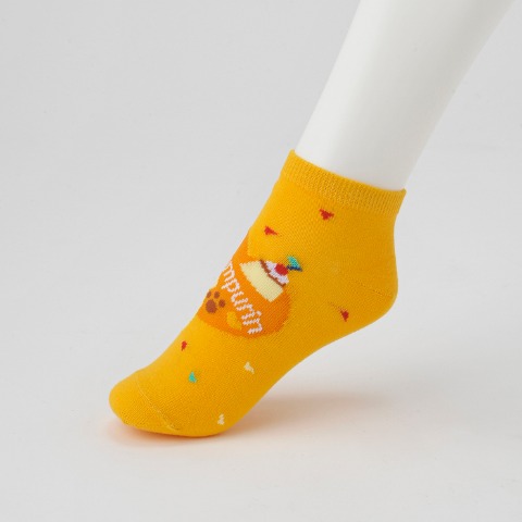 レディース　ソックス（ポムポムプリン）