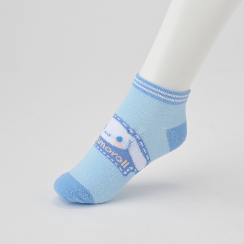 レディース　ソックス（シナモロール）