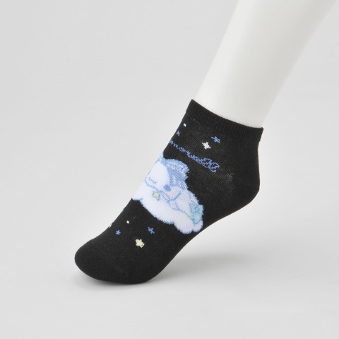 レディース　ソックス（シナモロール）