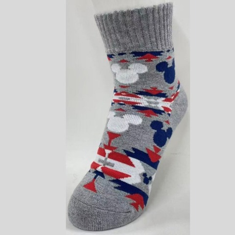 レディース　ソックス（ミッキーマウス・FIBER HEAT）