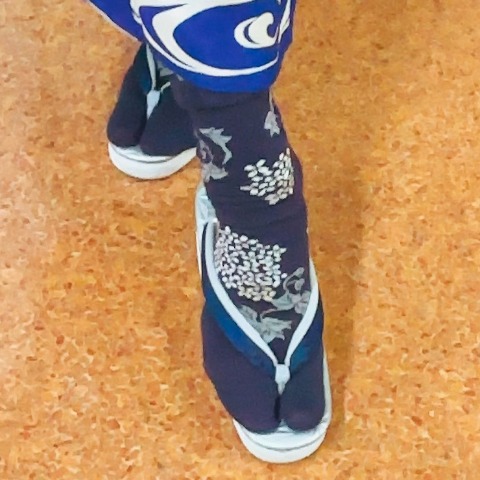 レディース　足袋クルーソックス（さんかく）